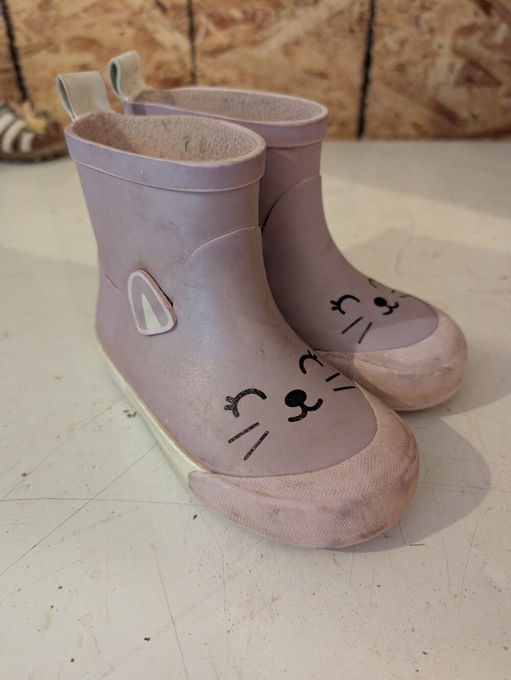 Kids Waterproof Rain Boots - Light Purple Cat Design
